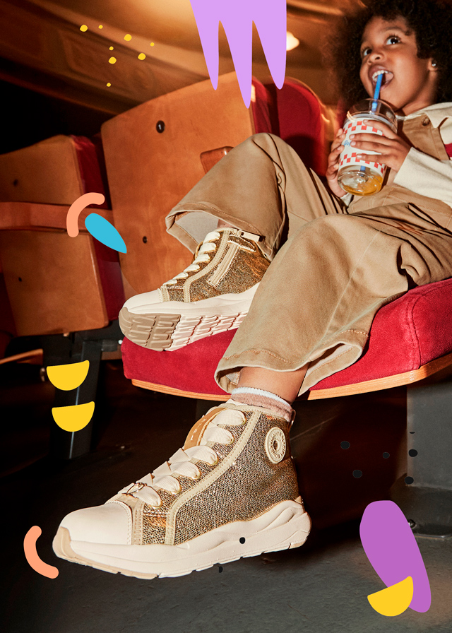 Παιδικά μποτάκια με λάμψη Mayoral