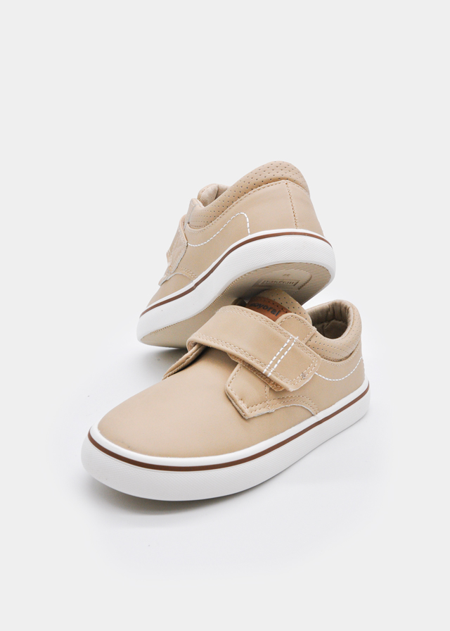 Second image of Sneaker με βέλκρο